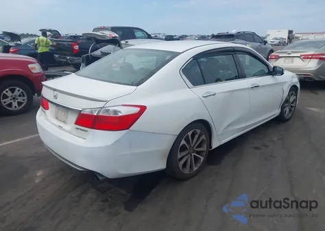 2015 Honda Accord Sport z USA, uszkodzony, nr VIN 1HGCR2F59FA088472